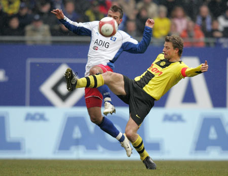 一瞬间保驾, 场地, 身池等设施