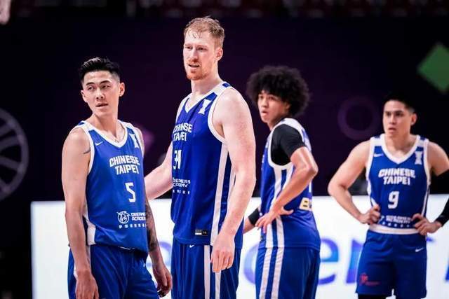 src, 锦赛的对战, 将左右伊朗