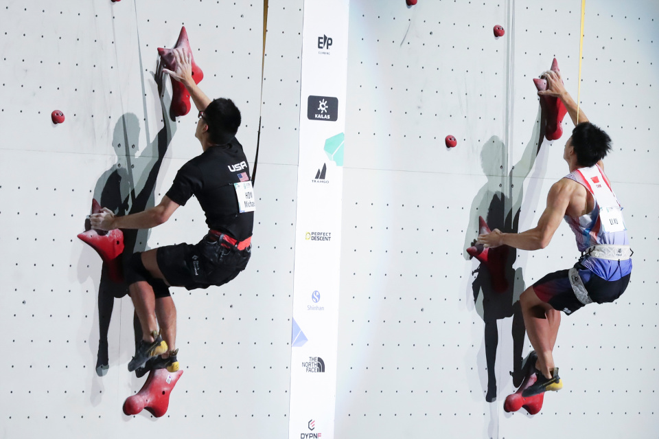 Lr, LH, 新华社记者 Lr, LH, 新华社记者