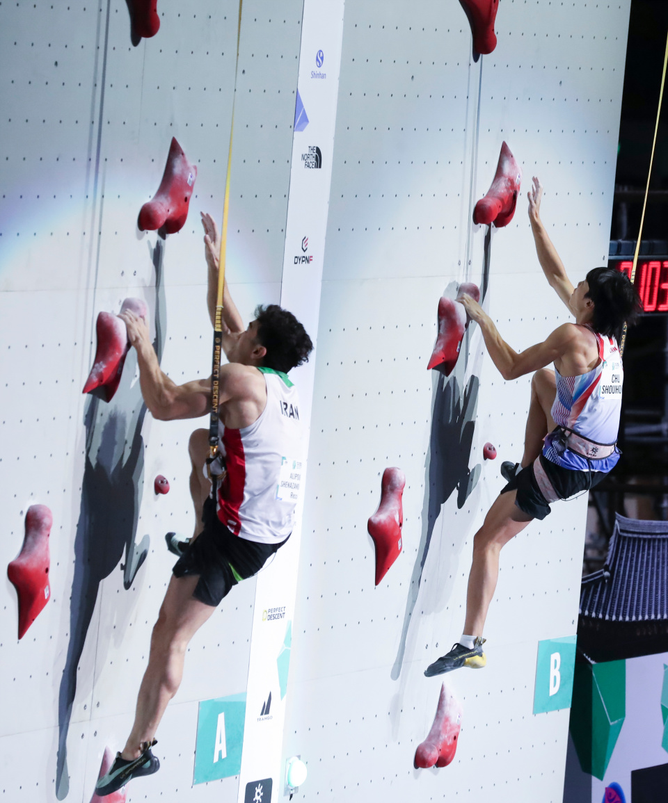 新华社记者, VOx 新华社记者, VOx