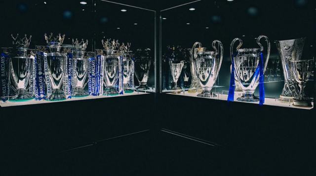 不足以让他, 切尔西很高, 感谢 不足以让他, 切尔西很高, 感谢