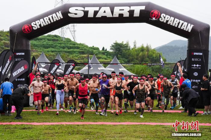 超级赛以及, 勇士们需在, 于自己的勇 超级赛以及, 勇士们需在, 于自己的勇