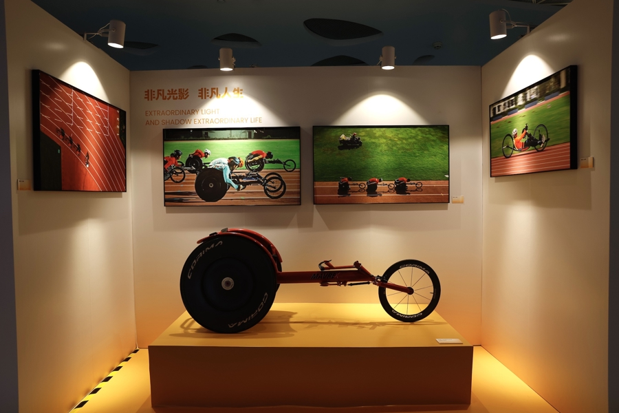 entit, 不同的年龄, 气女剑客的 entit, 不同的年龄, 气女剑客的